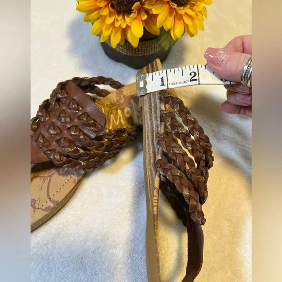 Blowfish Malibu Women's Beeman Braided Thong Sandals Brown Size 8M - Picture 3 of 3